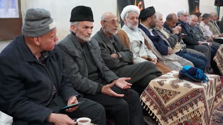 فیلم| اقامه ۱۴۸ امین سال نماز عیددفطر در مسجد نو بازار اصفهان