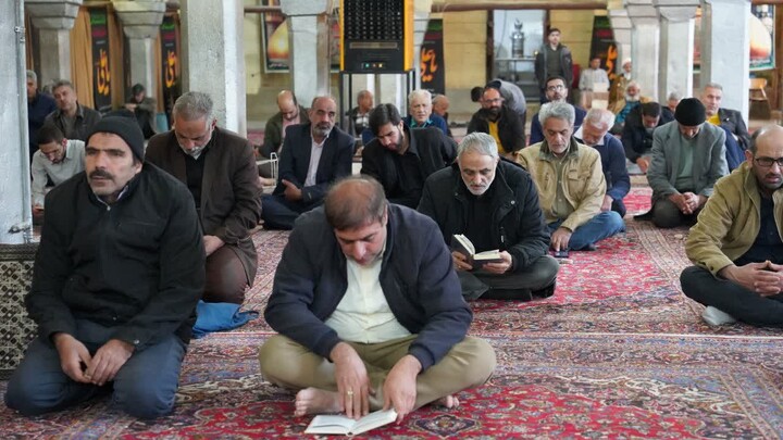 فیلم| اقامه ۱۴۸ امین سال نماز عیددفطر در مسجد نو بازار اصفهان