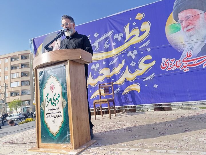 تصاویر/ نماز عید سعید فطر در ورامین