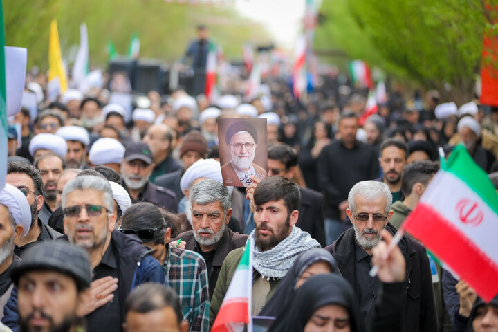 تصاویر/ تشییع پیکر شهید سید اسماعیل خطیب در قم