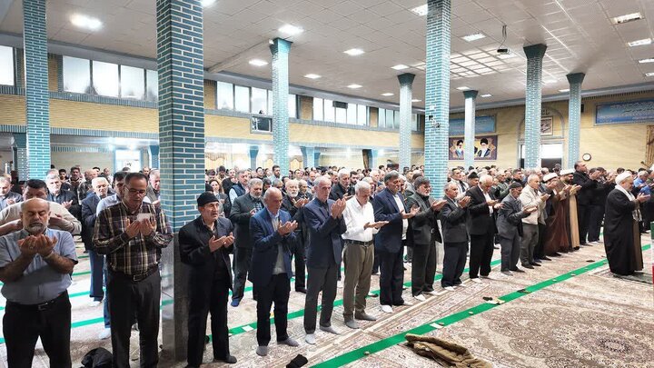 تصاویر/ نماز پرشکوه عید سعید فطر بخش نازلو و نوشین شهر