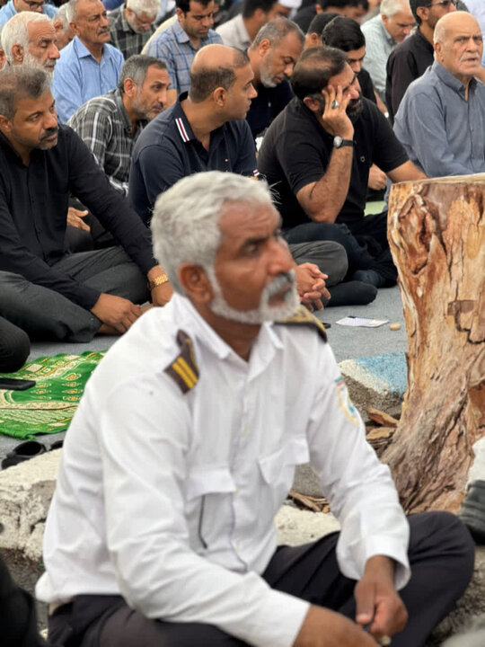 تصاویر/  نماز عید سعید فطر بندرعباس 1405