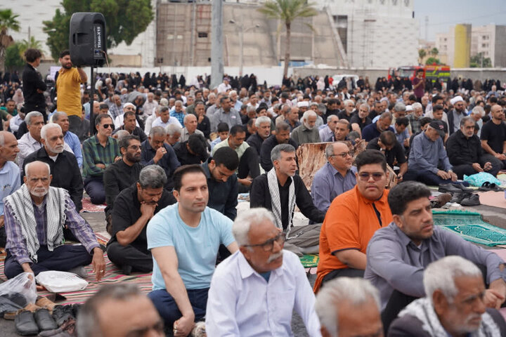 تصاویر/  نماز عید سعید فطر بندرعباس 1405
