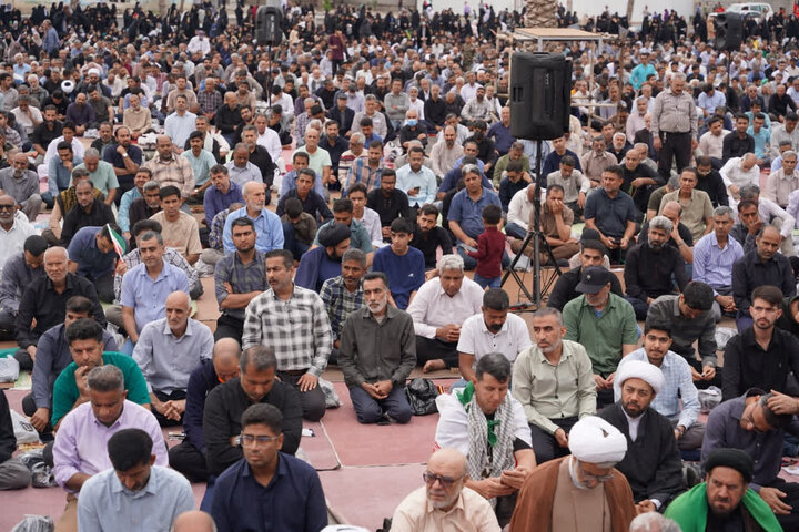 تصاویر/  نماز عید سعید فطر بندرعباس 1405