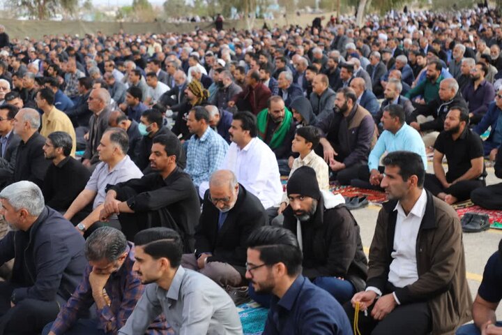 تصاویر/ اقامه نماز عید سعید فطر در زاهدان
