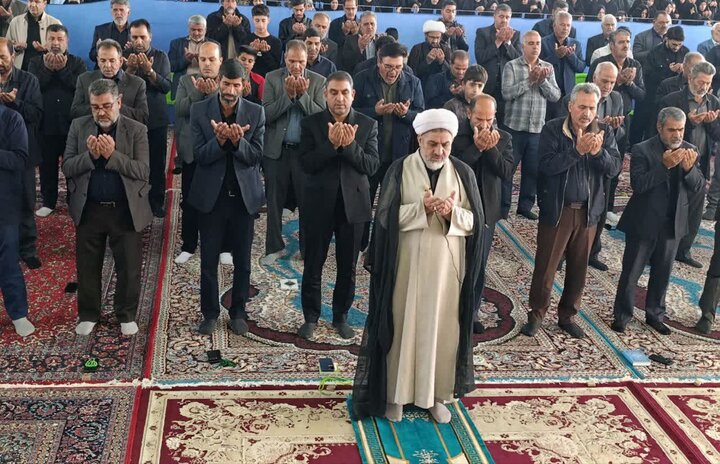 تصاویر/ اقامه نماز عید سعید فطر در شهر صفائیه