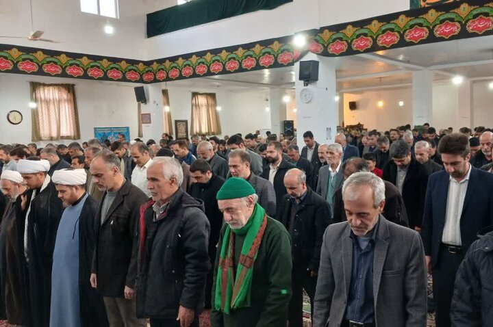 تصاویر/ نماز عید فطر در شهرستان بیجار