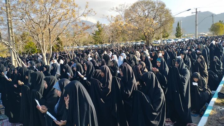تصاویر/ اقامه نماز عید سعید فطر در شهر کوهبنان