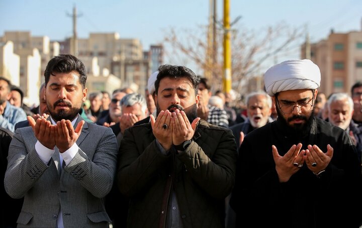 تصاویر/ نماز عید سعید فطر در پرند