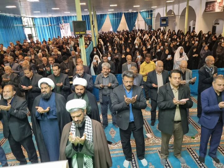 تصاویر/ اقامه نماز عید سعید فطر در شهر یزدان آباد