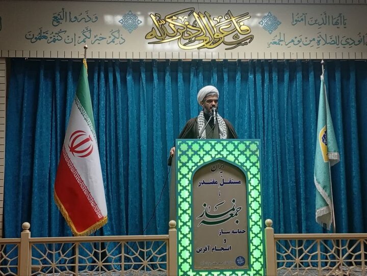 تصاویر/ اقامه نماز عید سعید فطر در شهر یزدان آباد