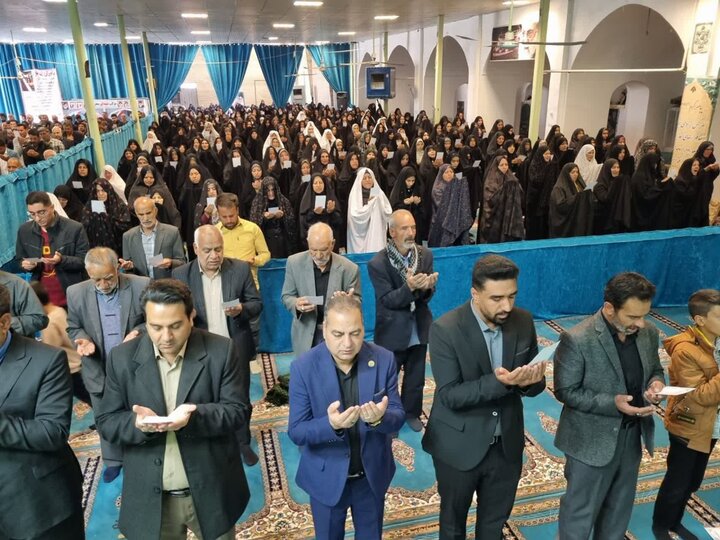 تصاویر/ اقامه نماز عید سعید فطر در شهر یزدان آباد