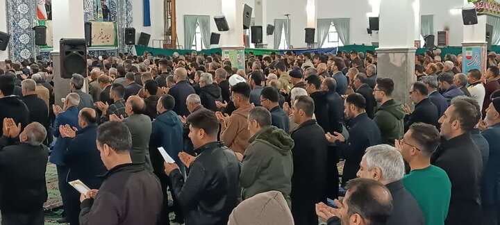 تصاویری از شکوه نماز عید فطر در ساوه