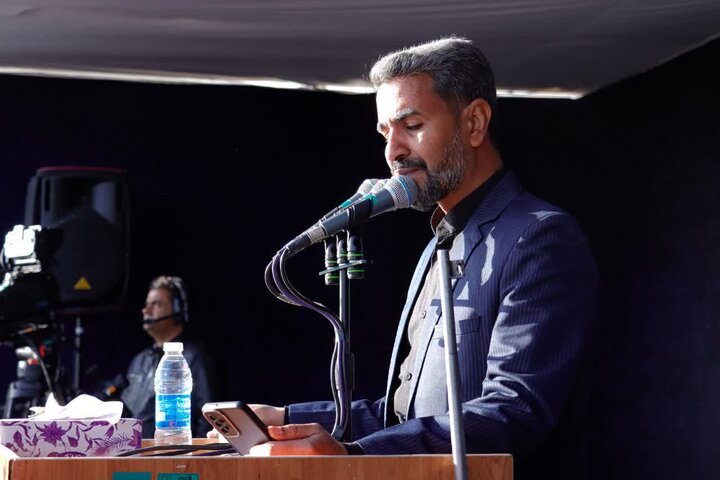 تصاویر/ اقامه نماز عید سعید فطر در شهر کرمان