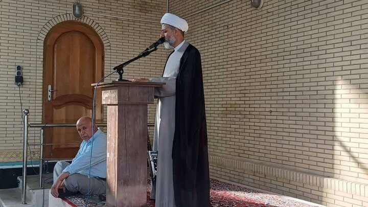 تصاویر/ اقامه نماز عید فطر در بندر ریگ