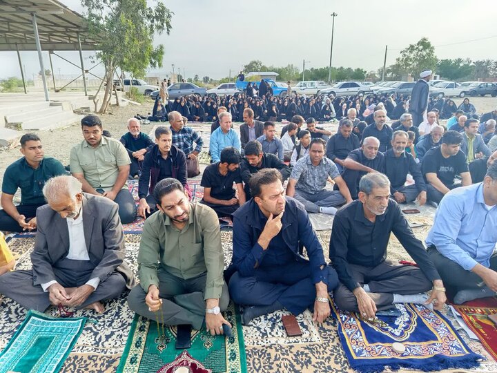 تصاویر/ اقامه نماز عید سعید فطر در بخش اسماعیلی