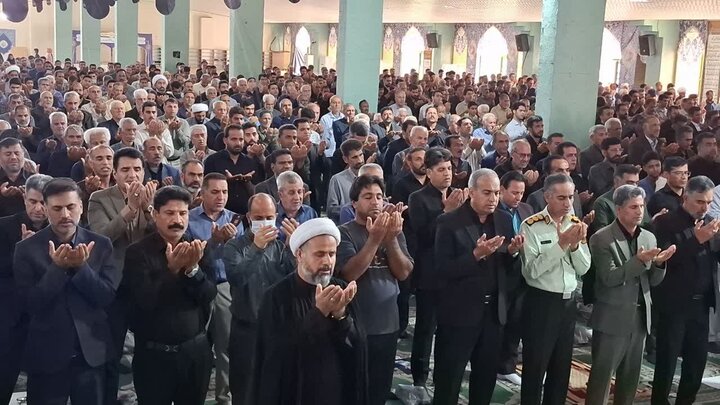 تصاویر/ اقامه عید سعید فطر در شهر عنبرآباد