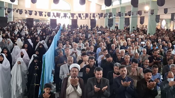 تصاویر/ اقامه عید سعید فطر در شهر عنبرآباد