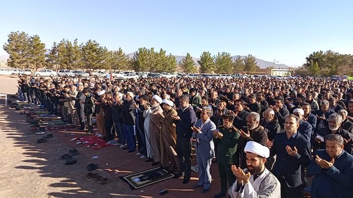 تصاویر/ اقامه عید سعید فطر در شهر راین