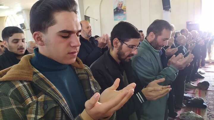 تصاویر/اقامه نماز عید فطر در شهرستان بهار