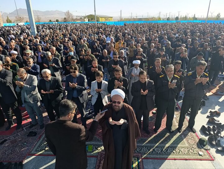 تصاویر/ اقامه عید سعید فطر در شهر بردسیر