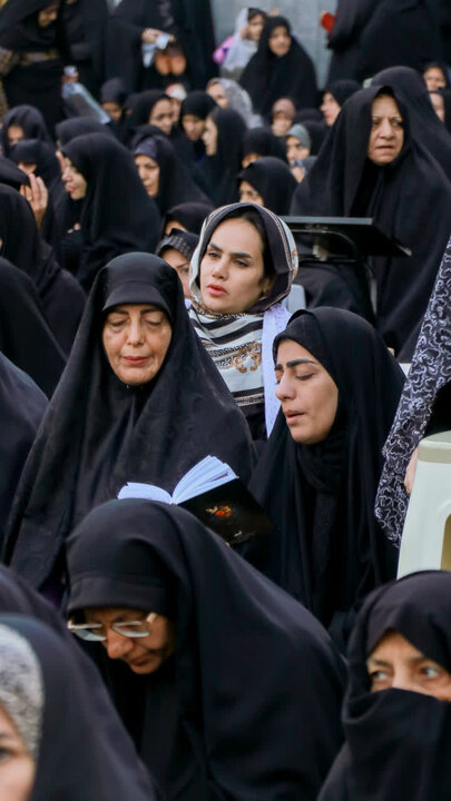تصاویر/ نماز عید سعید فطردر آستان مقدس هلال بن علی(ع)آران وبیدگل