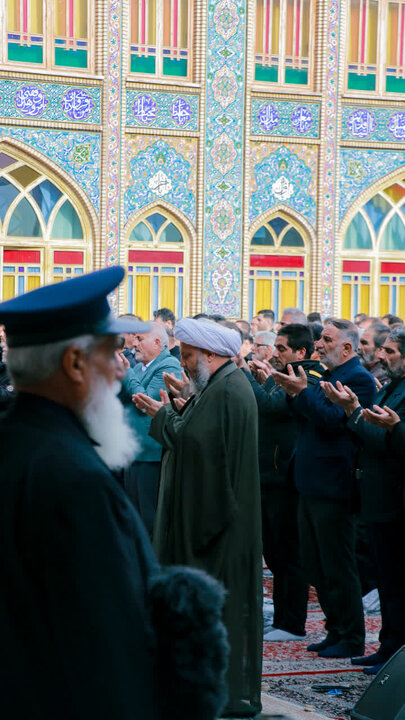 تصاویر/ نماز عید سعید فطردر آستان مقدس هلال بن علی(ع)آران وبیدگل