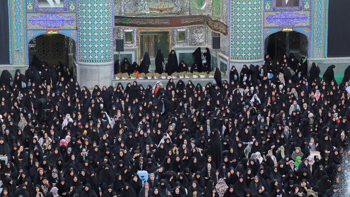 تصاویر/ نماز عید سعید فطردر آستان مقدس هلال بن علی(ع)آران وبیدگل