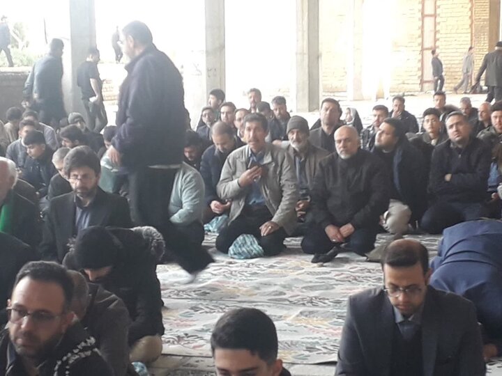 تصاویر/ نمازباشکوه عید سعید فطردر کاشان