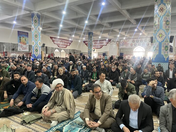تصاویر/ نمازباشکوه عید سعید فطردر کاشان