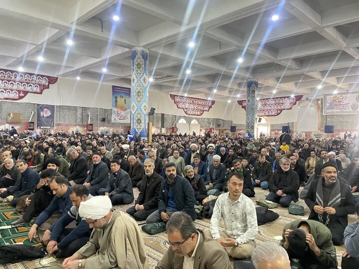 تصاویر/ نمازباشکوه عید سعید فطردر کاشان