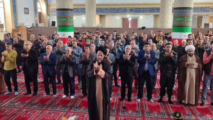 تصاویر/  نماز عید سعید فطر درسفید شهرآران وبیدگل