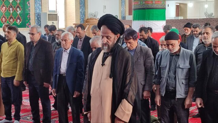تصاویر/  نماز عید سعید فطر درسفید شهرآران وبیدگل