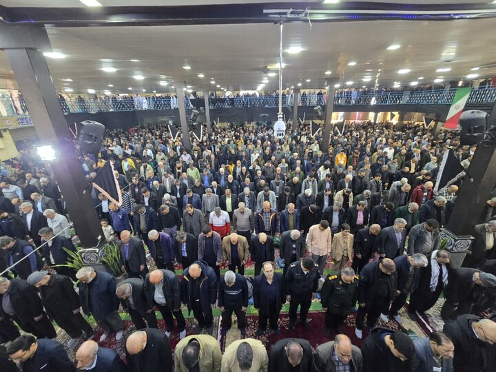تصاویر / نماز عید فطر در تویسرکان