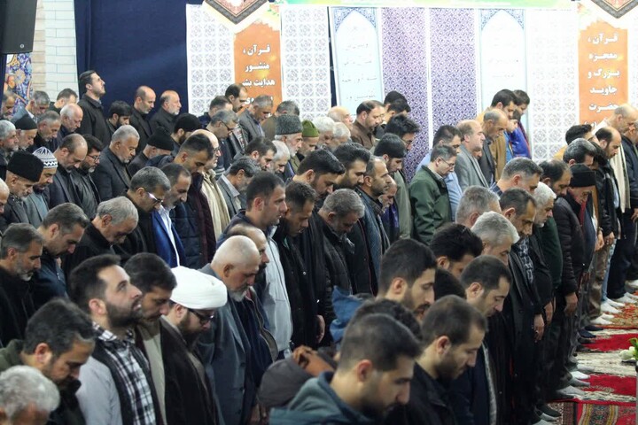 تصاویر / اقامه نماز عید سعید فطر در مریانج
