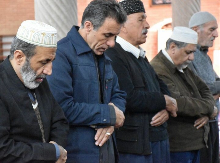 تصاویر/اقامه نماز عید سعید فطر در استان کردستان