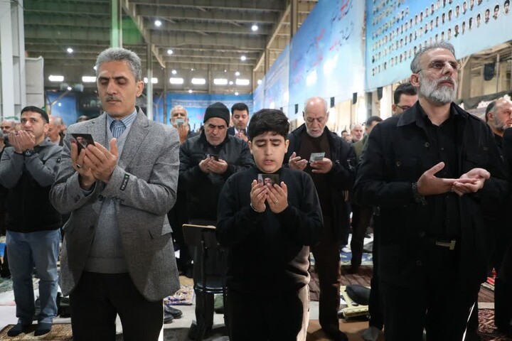 تصاویر/ اقامه نماز عید سعید فطر در مصلی امیرالمؤمنین علی(ع) سمنان