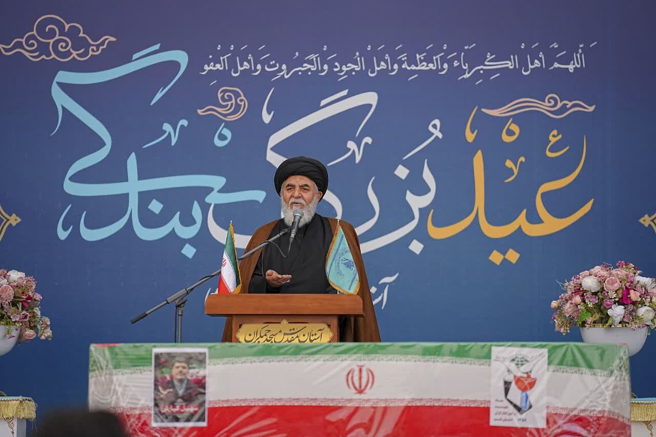 در انتخاب رهبری عنایت خدا و نظر امام زمان(عج) عیان است / دشمنان بدانند «تا زنده‌ایم رزمنده‌ایم»