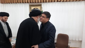 تصاویر/ دیدار نوروزی استاندار چهارمحال و بختیاری با نماینده ولی‌فقیه در استان