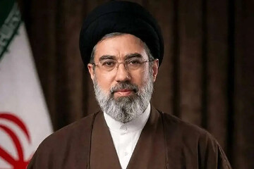 نقش «رأی مردم» و «مجلس خبرگان» در مشروعیت رهبری چیست؟