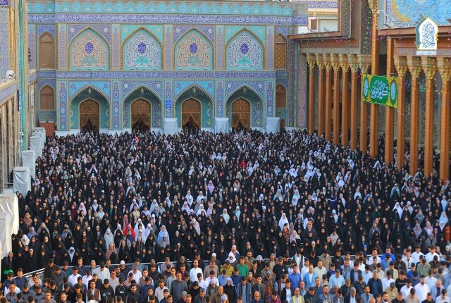 برپایی نماز عید فطر در حرم امامین کاظمین (علیهما السلام)