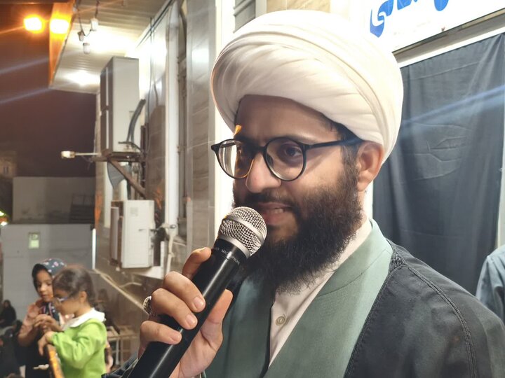 تصاویر/ مردم بنک پای کار نظام