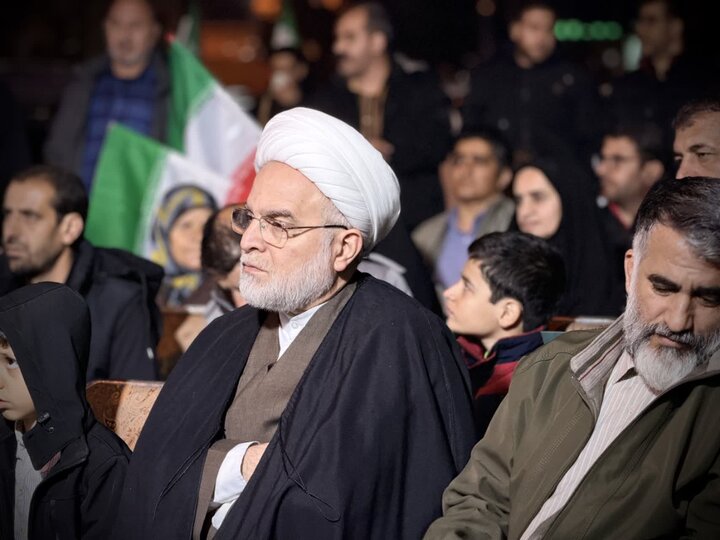 تصاویر/ تجمع مردمی میدان‌داران سنندج در حمایت از ایران اسلامی با حضور نماینده ولی فقیه در کردستان