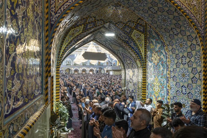 برپایی نماز عید فطر در حرم حضرت اباالفضل العباس (علیه السلام)