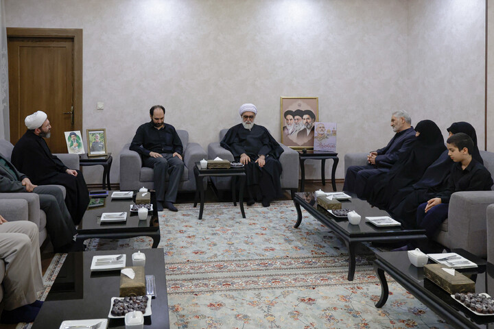تصاویر/ دیدار تولیت آستان قدس رضوی با خانواده سرلشکر شهید محمد شیرازی
