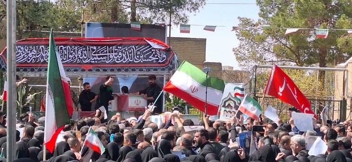 تصاویر/ تشییع پیکر پاک ۵ شهید جنگ رمضان در سمنان