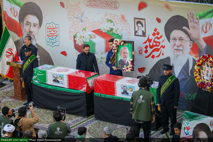 Photos/Témoignage d’unité et de douleur : Funérailles nationales du Dr. Ali Larijani et de son fils à Qom