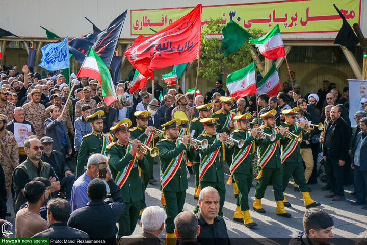 Photos/Témoignage d’unité et de douleur : Funérailles nationales du Dr. Ali Larijani et de son fils à Qom