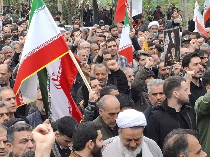 تصاویر/ مراسم تشییع با شکوه سرلشکر شهید دکتر علی‌محمد نائینی درکاشان