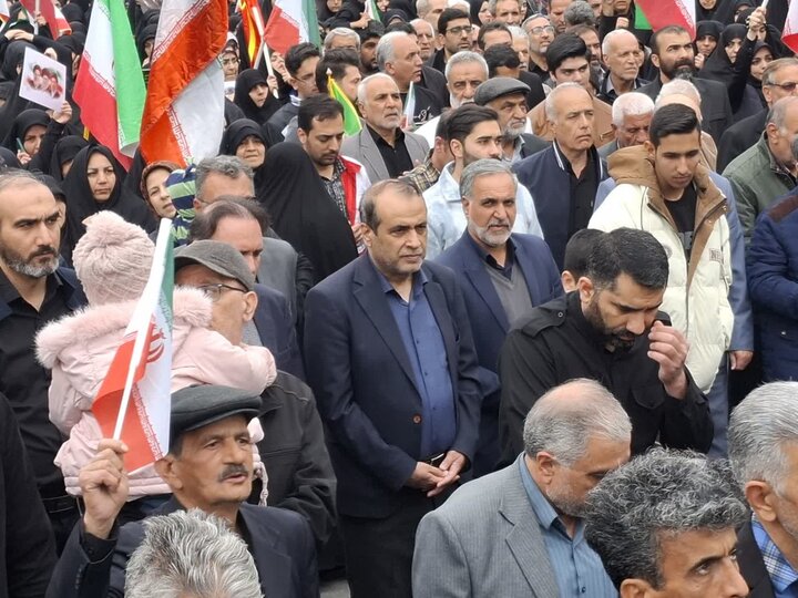 تصاویر/ مراسم تشییع با شکوه سرلشکر شهید دکتر علی‌محمد نائینی درکاشان